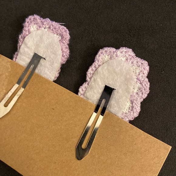 ROMWE Anime 2pcs Floral Embroidery Hair Clip - 256 - Picture 3 of 3